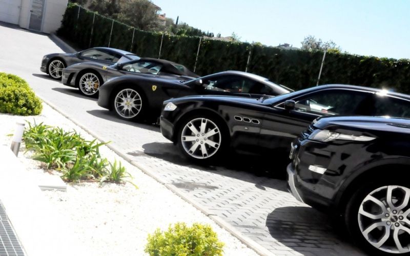 Araba Kiralamak İsteyenlerin Adresi